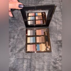 LUMINESS Nude & Naughty Eyeshadow Palette with Mirror and brush